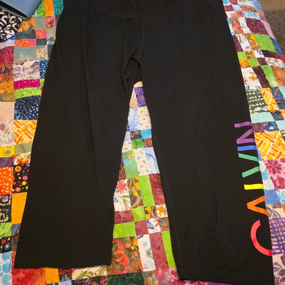 Calvin Klein Black Leggings with Rainbow 3x